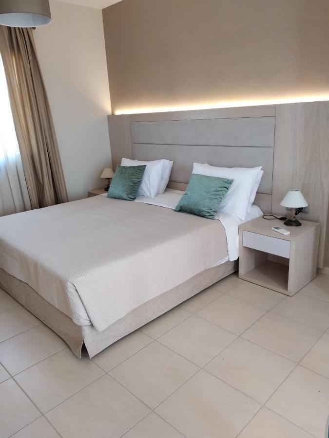 Rita Mare Seafront Villas Heated Pools Gennadi Eksteriør bilde