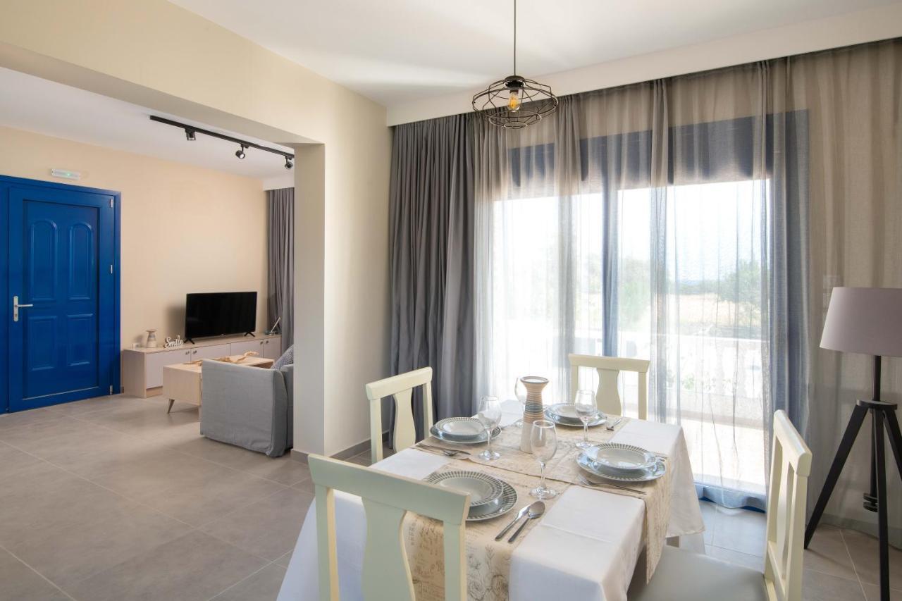 Rita Mare Seafront Villas Heated Pools Gennadi Eksteriør bilde